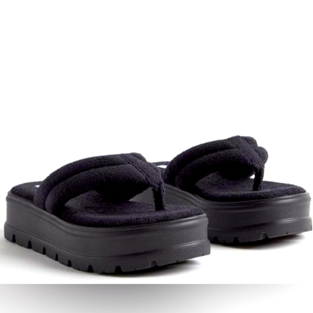 Torrid Black Terry Thong Flatform Sandal Flip Flops (WW) Size 8.5 - Picture 1 of 11